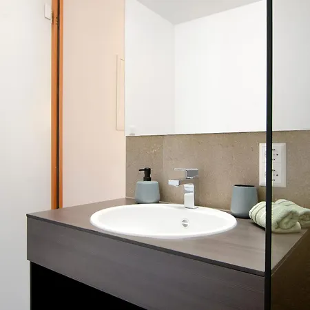 Seenahes C1 In Apartment Ohningen
